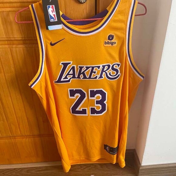 Los Angeles Lakers LeBron James #23 Yellow Jersey